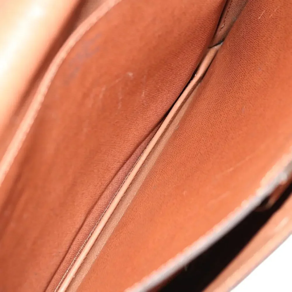 Louis Vuitton size cm